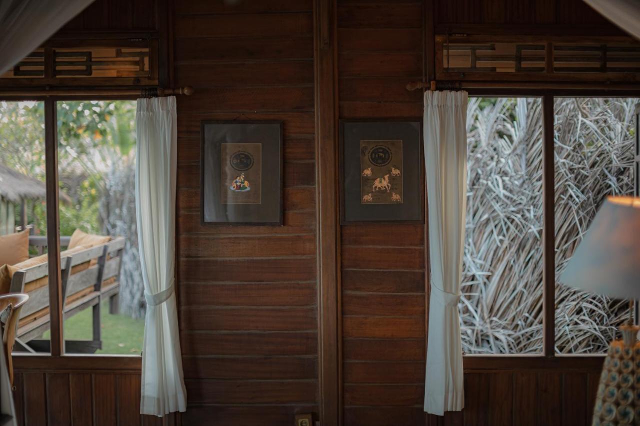 Secret Moon Beach House Jasri Exterior foto