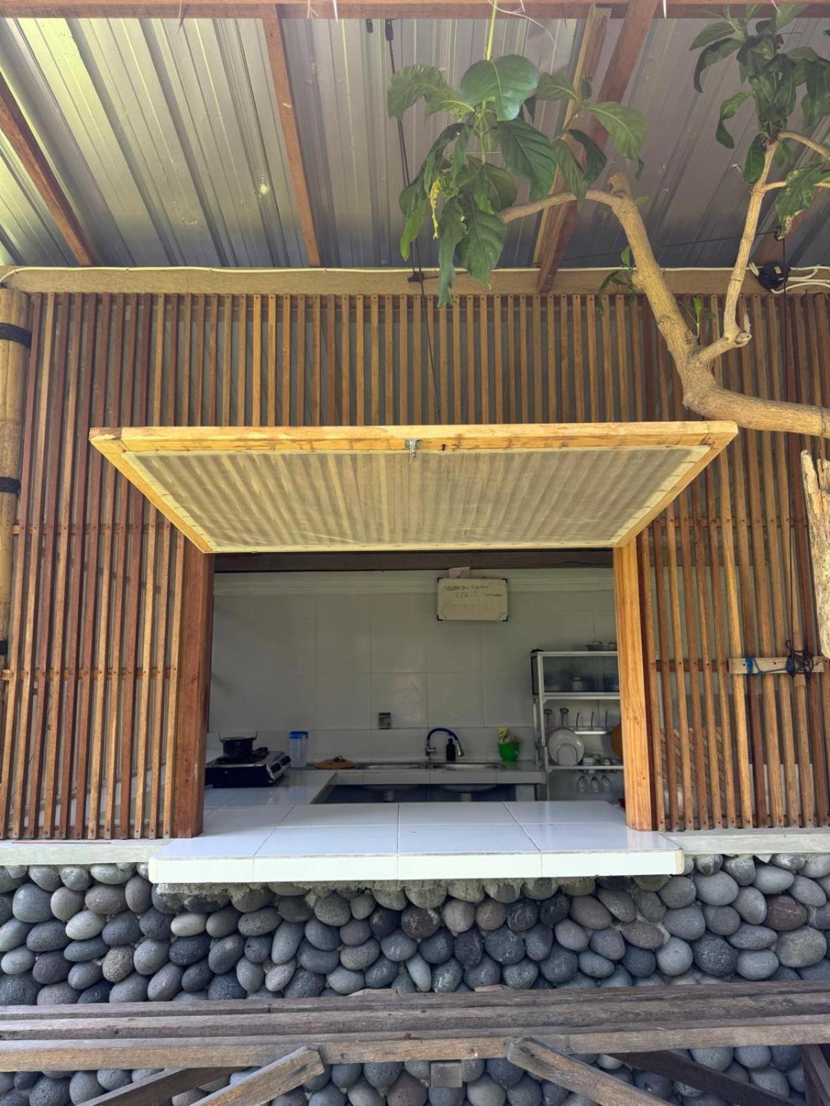 Secret Moon Beach House Jasri Exterior foto